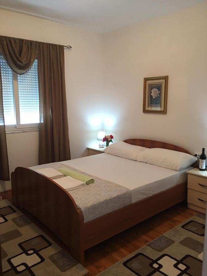 Apartments Hillside 乌尔齐尼 外观 照片