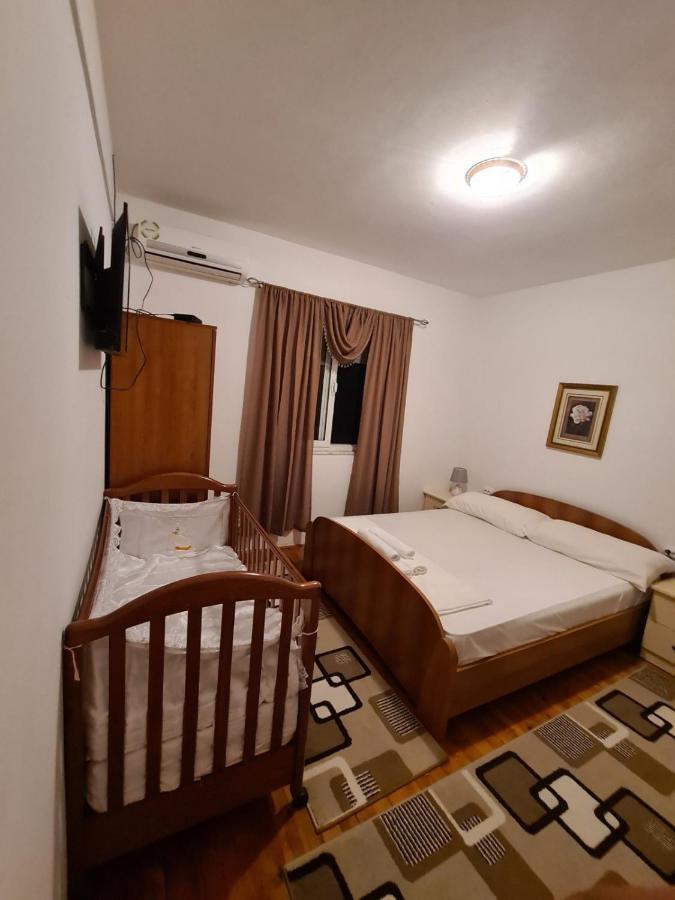 Apartments Hillside 乌尔齐尼 外观 照片